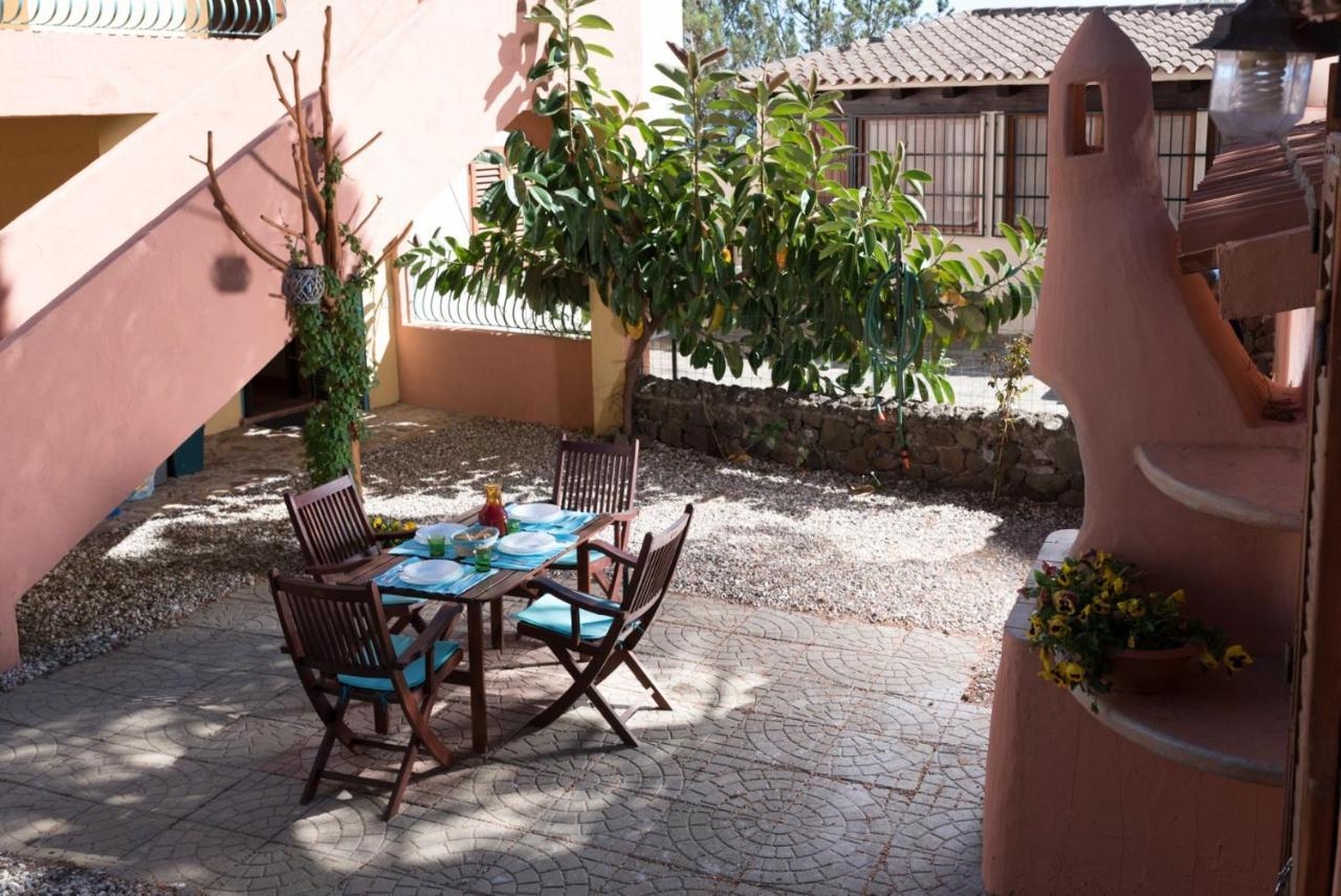 Dommos - Sunrise Apartments Cala Liberotto Luaran gambar