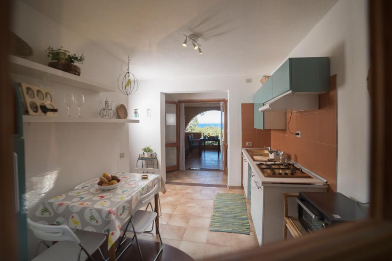 Dommos - Sunrise Apartments Cala Liberotto Luaran gambar