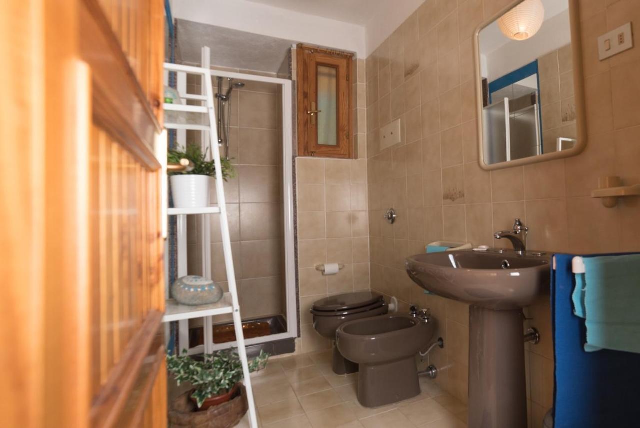 Dommos - Sunrise Apartments Cala Liberotto Luaran gambar