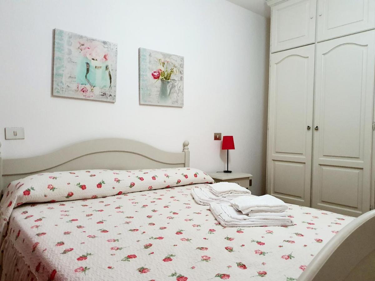 Dommos - Sunrise Apartments Cala Liberotto Luaran gambar