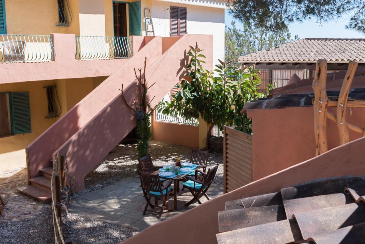 Dommos - Sunrise Apartments Cala Liberotto Luaran gambar